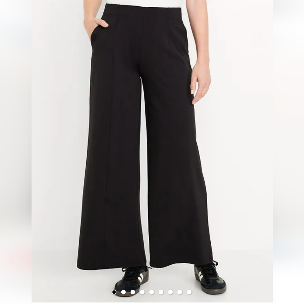 Old Navy Women's Classic Black Wide-Leg Pants